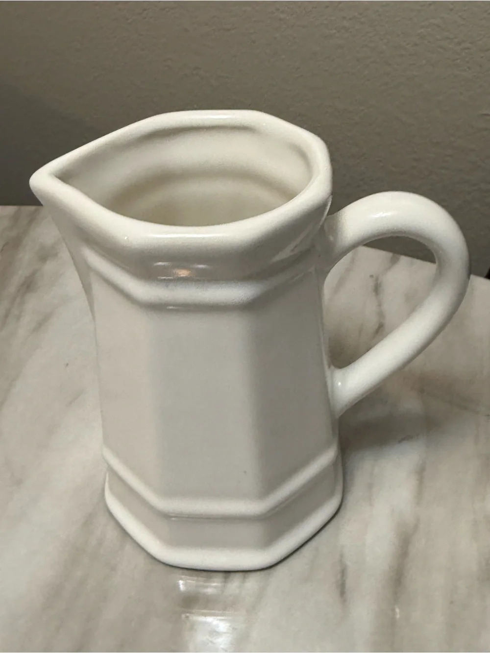 Pfaltzgraff heritage creamer